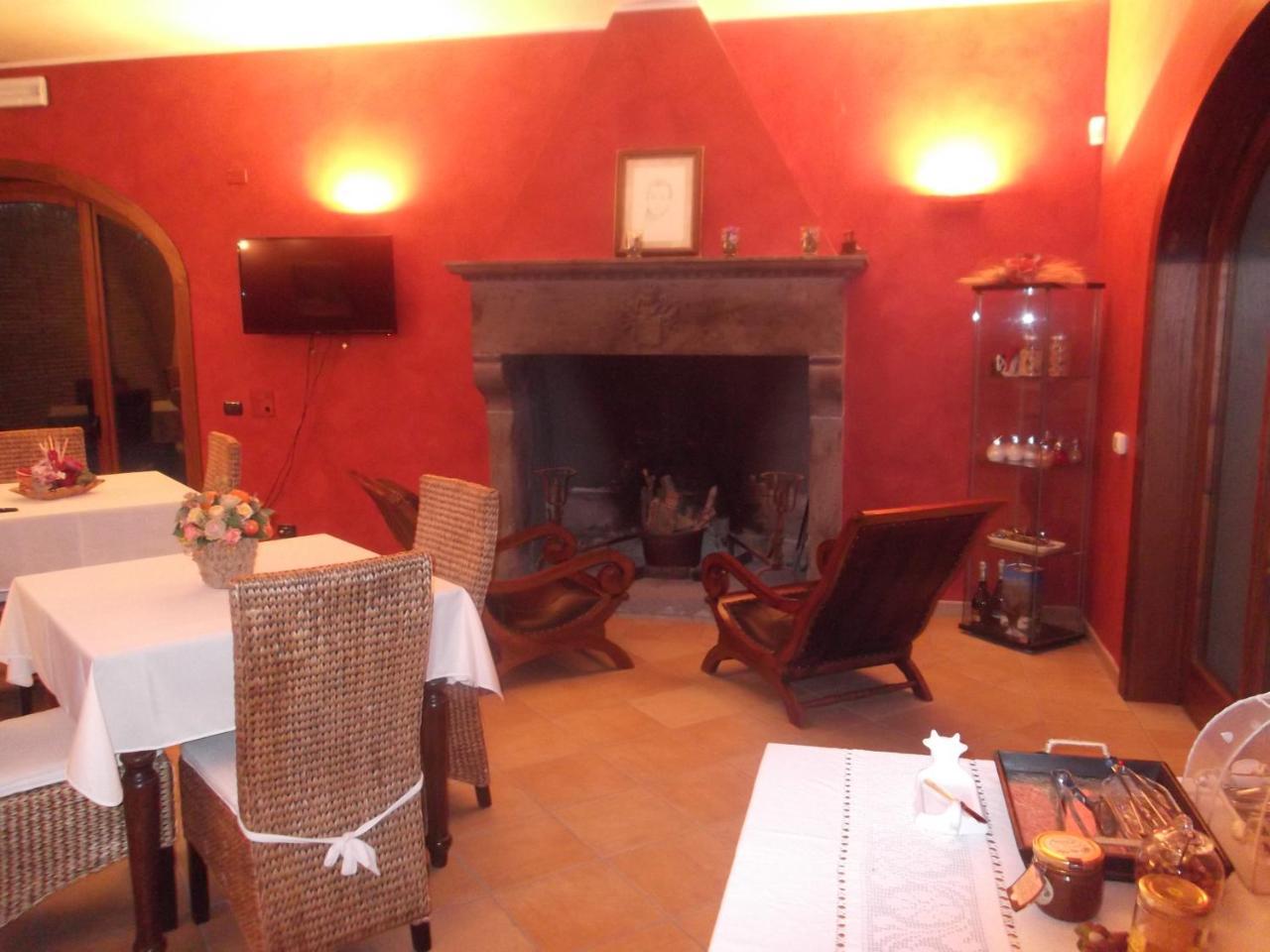 Agriturismo Casal Grande Canepina Eksteriør billede